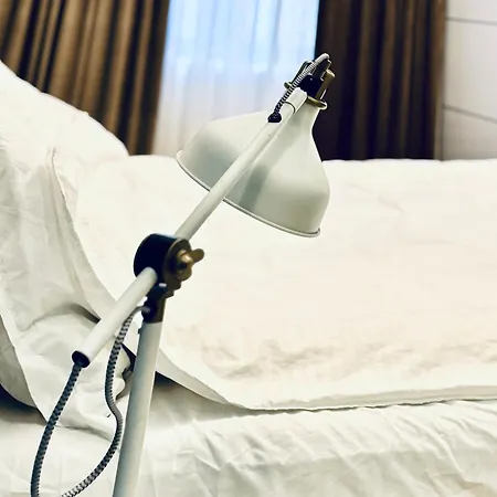 Laya Old * Bucharest