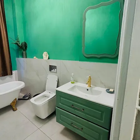 Laya Old Апартаменти Бухарест