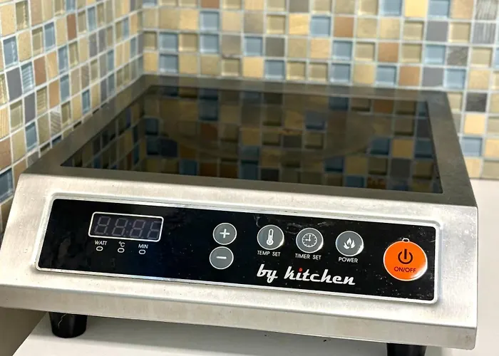 Laya Old Апартаменти *